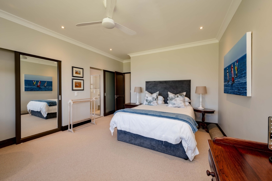 4 Bedroom Property for Sale in The Hill Western Cape